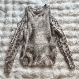 Vintage Havana Off-the-Shoulder Sweater in Cream